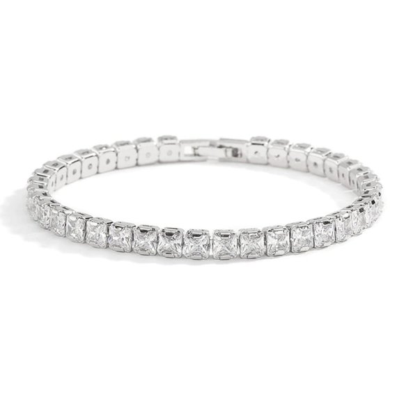 NEW Silver Sparkling Geometric Square Zircon Bracelet - Picture 3 of 3